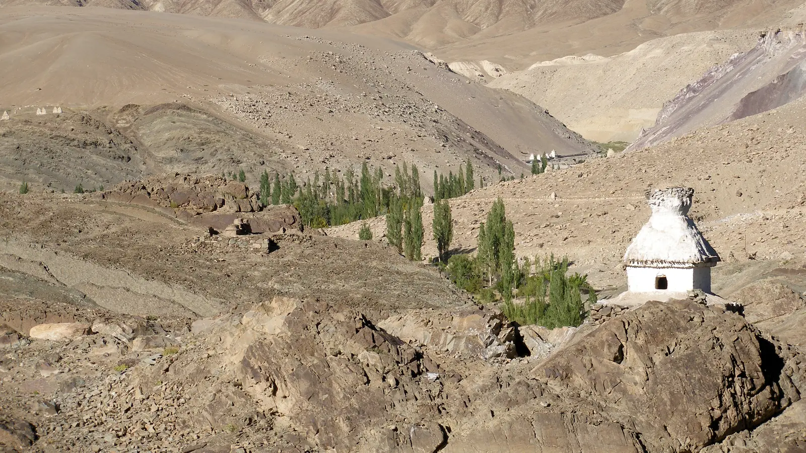 Best Villages and Hidden Places in Ladakh: Slow Travel Beyond the Highlights