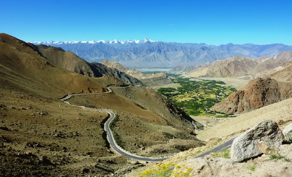 Road descending from Khardung La into the Leh valley